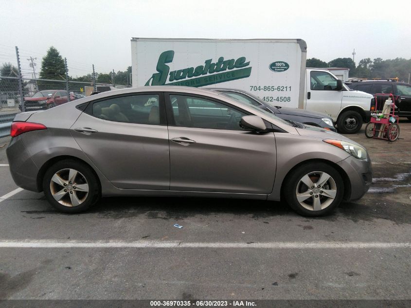 2013 HYUNDAI ELANTRA GLS - 5NPDH4AE8DH261610