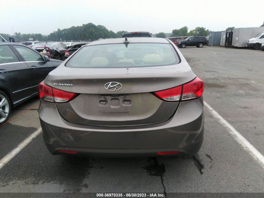 2013 HYUNDAI ELANTRA GLS - 5NPDH4AE8DH261610