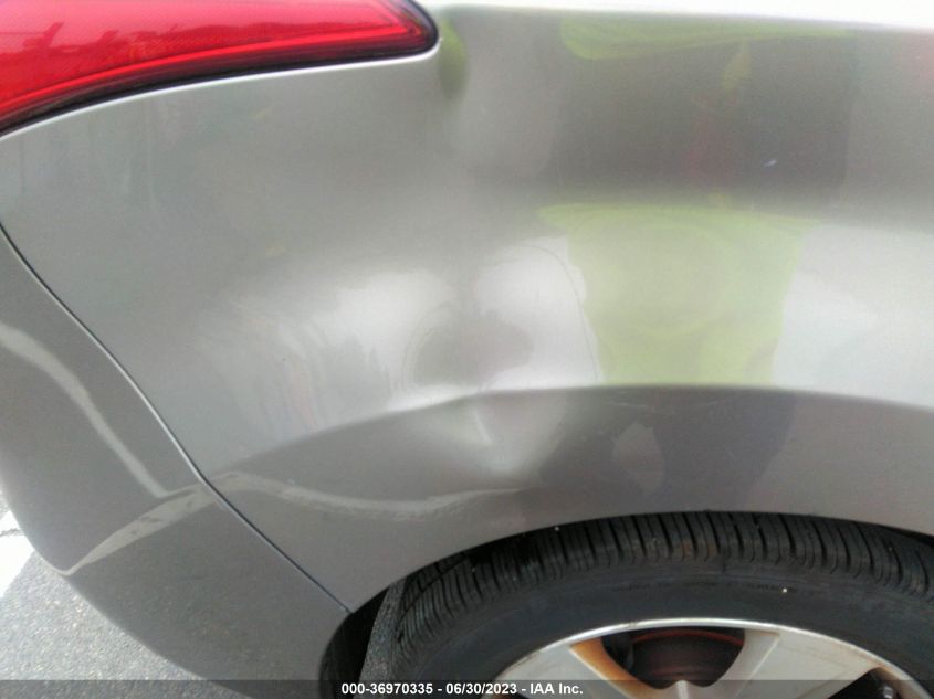 2013 HYUNDAI ELANTRA GLS - 5NPDH4AE8DH261610