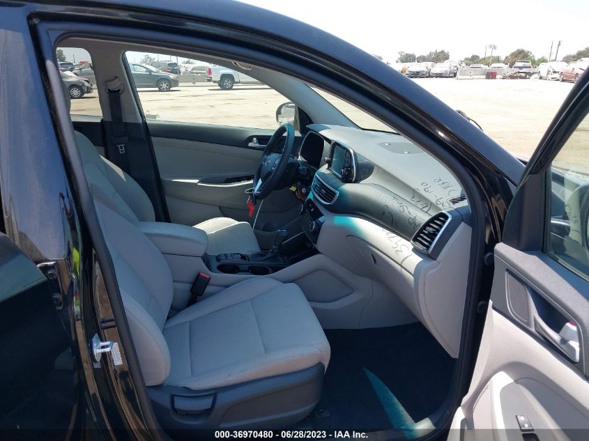 2019 HYUNDAI TUCSON SE - KM8J23A45KU895672