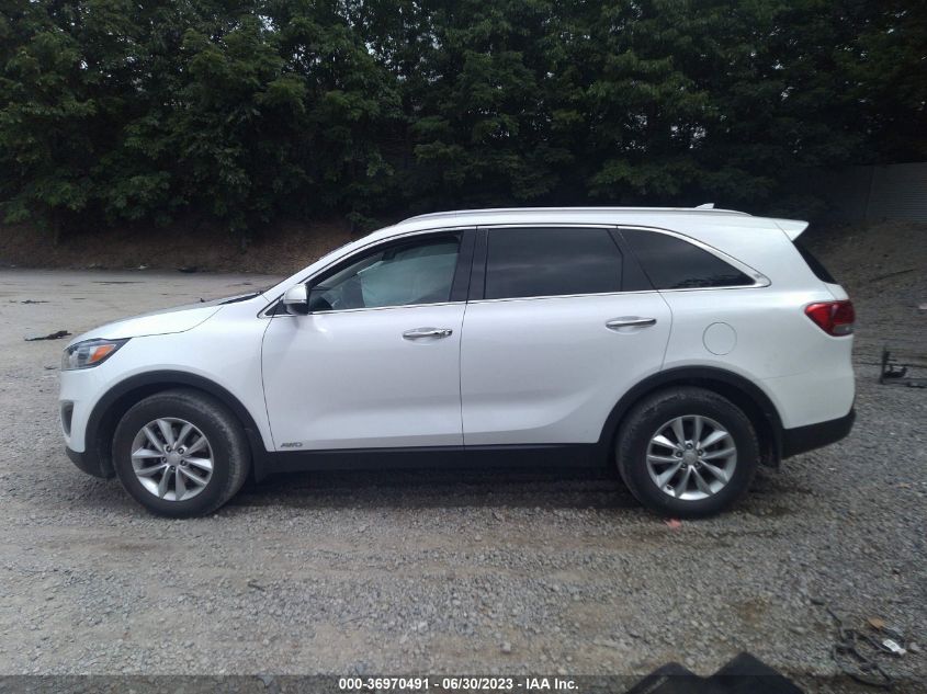 2017 KIA SORENTO LX - 5XYPGDA38HG313264