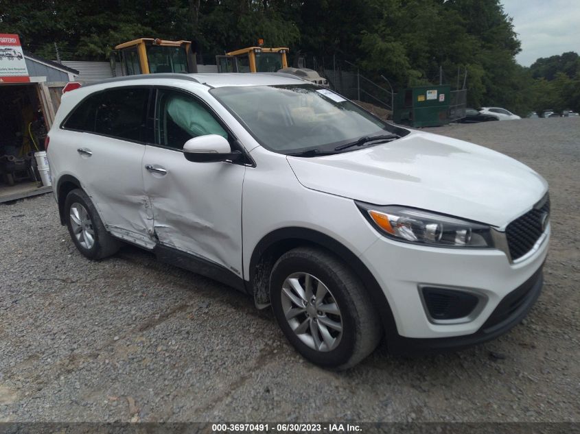 2017 KIA SORENTO LX - 5XYPGDA38HG313264