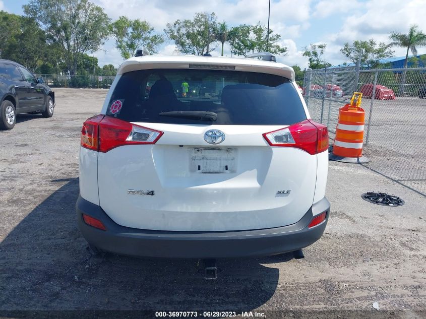 2015 TOYOTA RAV4 XLE - JTMWFREV0FJ058145