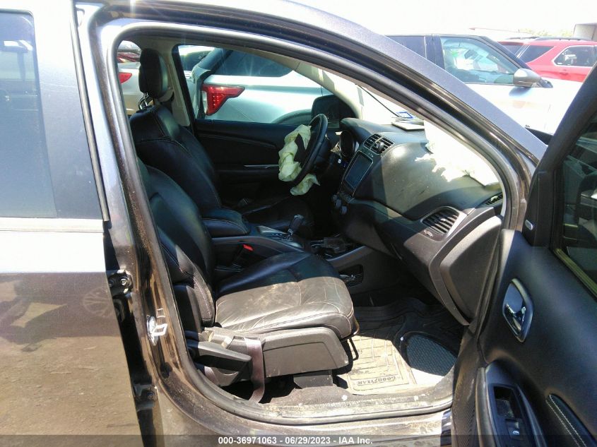2016 DODGE JOURNEY CROSSROAD - 3C4PDCGG9GT140391