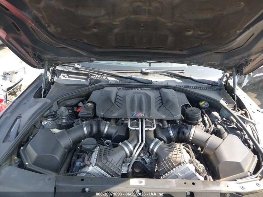 2016 BMW M6 - WBS6E9C58GGF92655