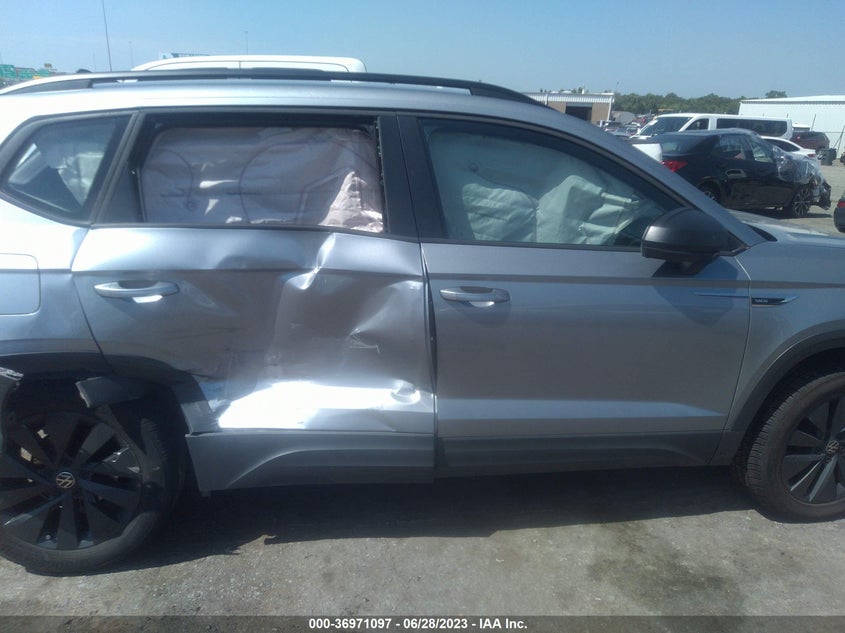 VIN 3VVCX7B21NM038164 2022 VOLKSWAGEN TAOS S