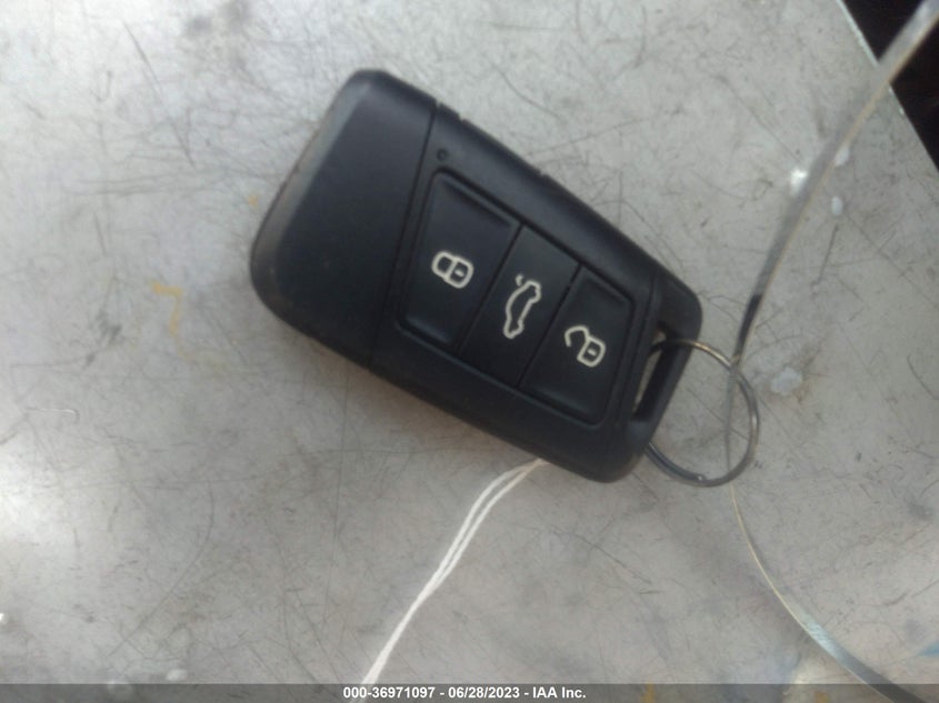 VIN 3VVCX7B21NM038164 2022 VOLKSWAGEN TAOS S