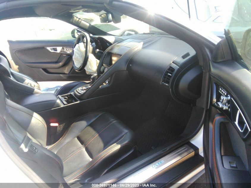 2014 JAGUAR F-TYPE V8 S - SAJWA6GL2EMK04598