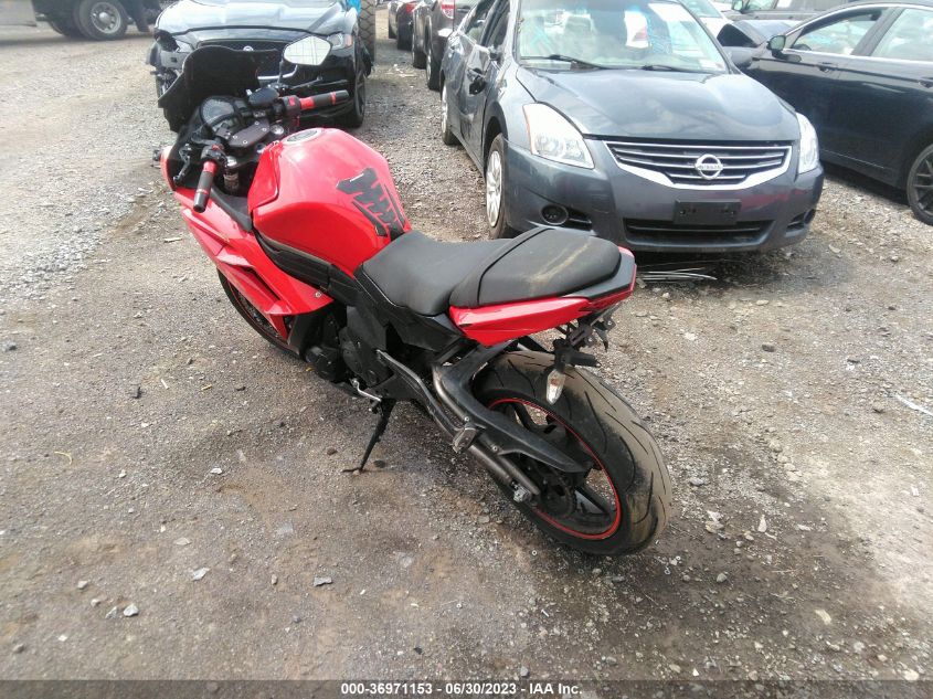 2012 KAWASAKI EX650 EC - JKAEXEE14CDA00531