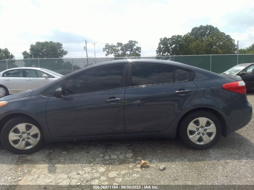 2016 KIA FORTE LX - KNAFK4A61G5610613