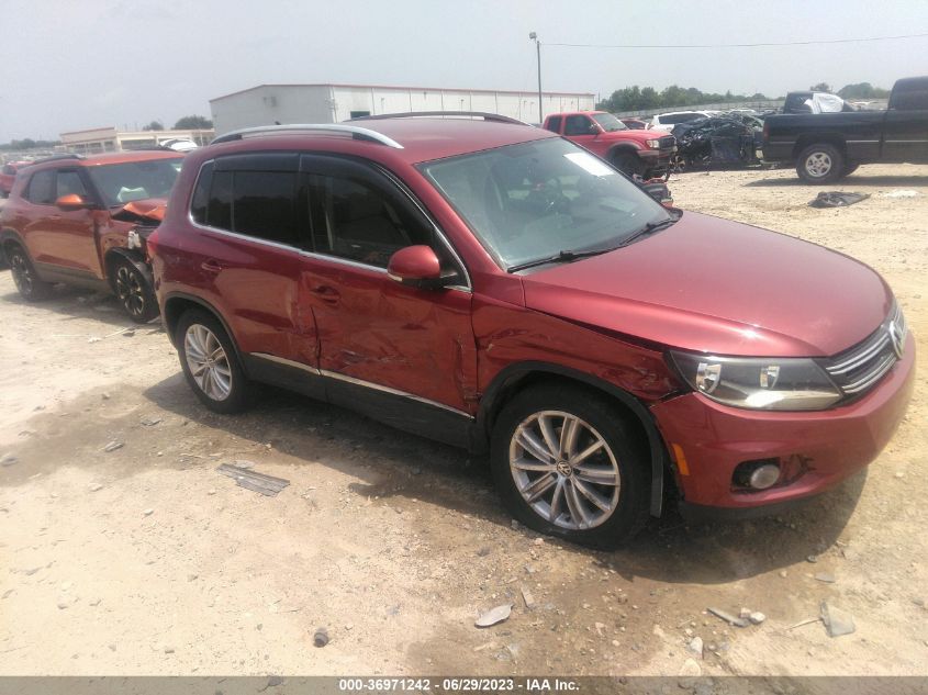 2013 VOLKSWAGEN TIGUAN SE - WVGAV3AX3DW094005