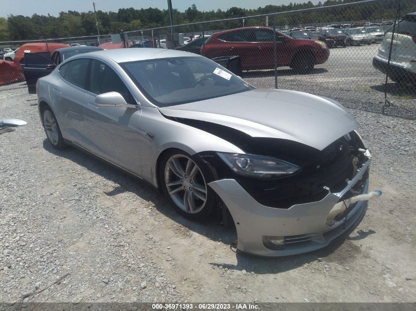 2016 TESLA MODEL S 90D/70D/75D/60D/85D - 5YJSA1E26GF131810