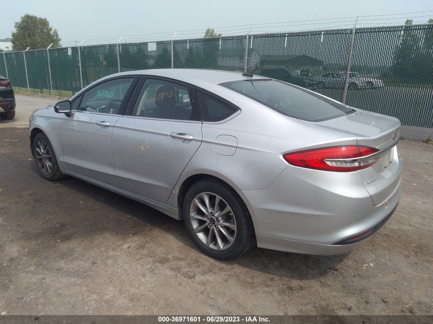 VIN 3FA6P0HD4HR353422 2017 FORD FUSION SE