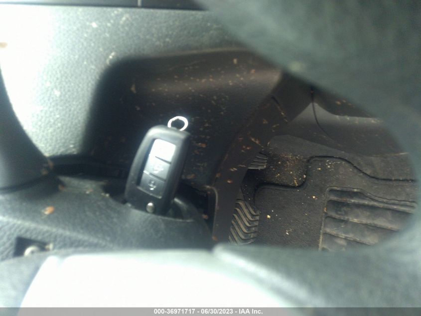 2015 NISSAN ROGUE S - KNMAT2MV3FP534848