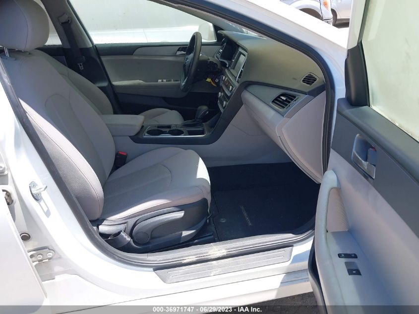 2018 HYUNDAI SONATA SE - 5NPE24AF9JH723621