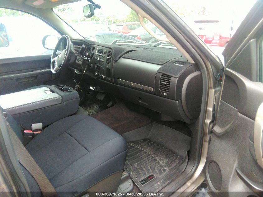 2013 CHEVROLET SILVERADO 1500 LT - 3GCPKSE79DG209474