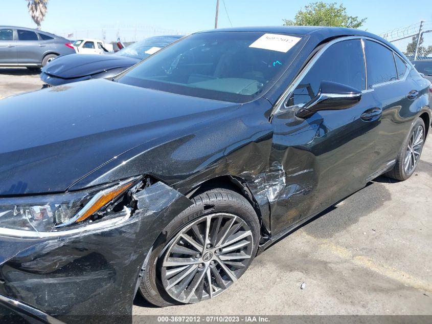 2022 LEXUS ES 300H 58ADA1C16NU016183
