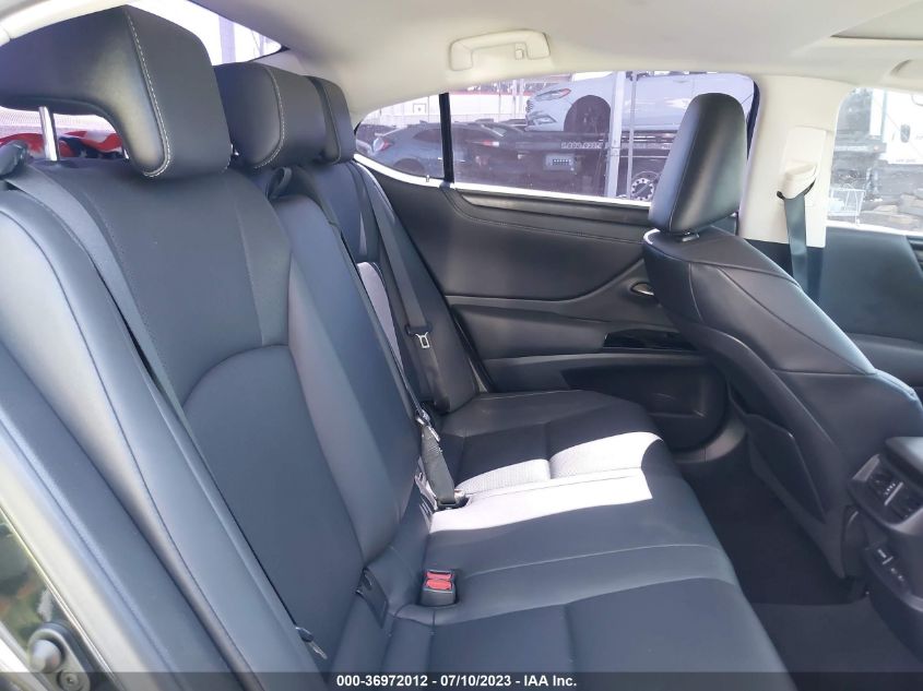 2022 LEXUS ES 300H 58ADA1C16NU016183