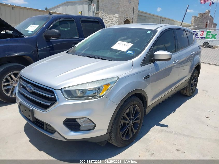 1FMCU0G92HUC03364 2017 FORD ESCAPE, photo no. 2