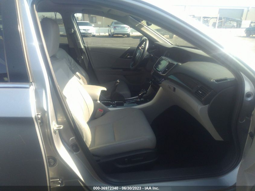 2016 HONDA ACCORD SEDAN EX-L - 1HGCR2F85GA112214