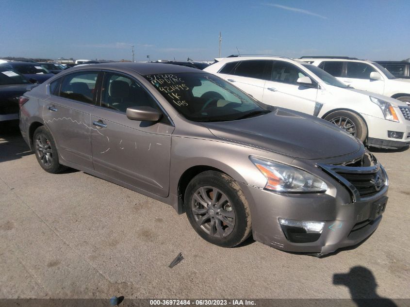 2015 NISSAN ALTIMA 2.5/S/SV/SL - 1N4AL3AP9FN913026