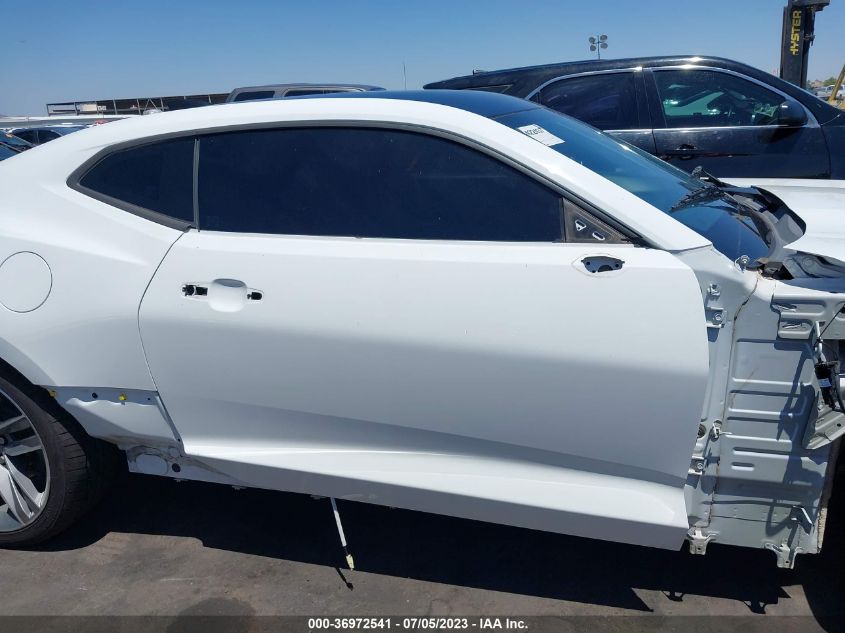 2016 CHEVROLET CAMARO 2LT - 1G1FD1RS9G0138938