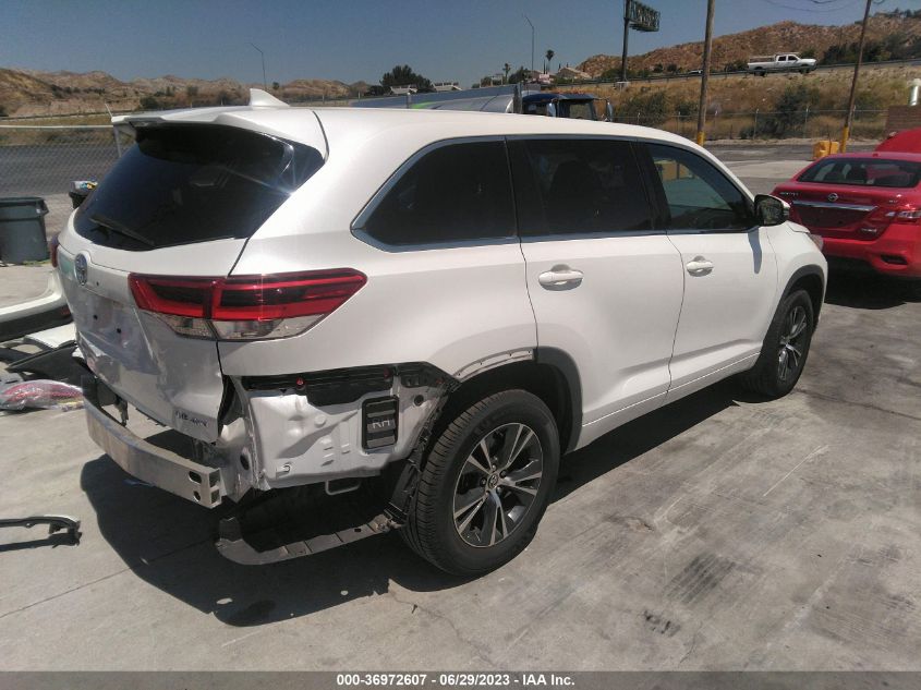 2018 TOYOTA HIGHLANDER LE - 5TDBZRFH4JS823805
