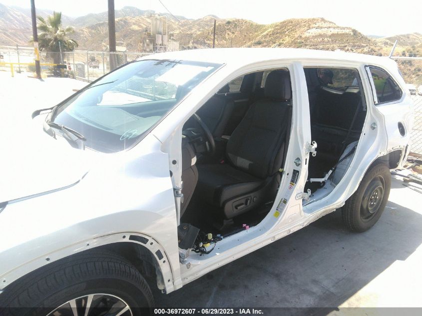 2018 TOYOTA HIGHLANDER LE - 5TDBZRFH4JS823805