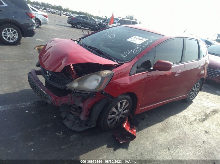 2013 HONDA FIT SPORT - JHMGE8H56DC019508