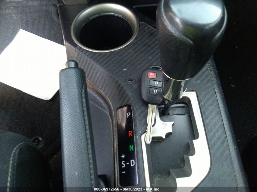 2013 TOYOTA RAV4 XLE - 2T3WFREV6DW034818