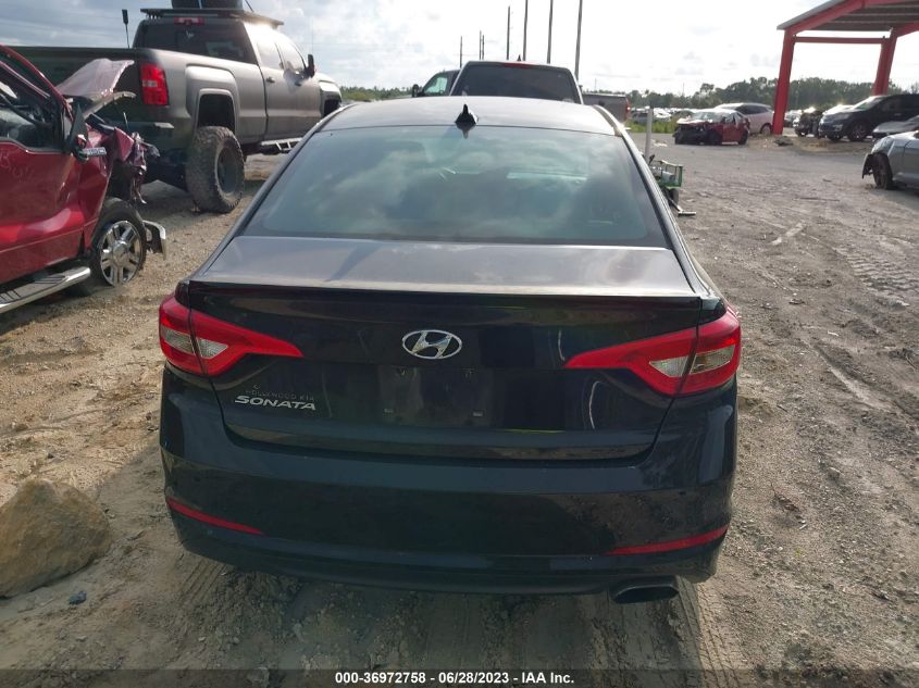 2016 HYUNDAI SONATA 2.4L SE - 5NPE24AF1GH285220