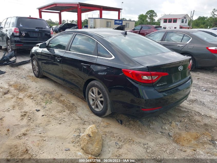 2016 HYUNDAI SONATA 2.4L SE - 5NPE24AF1GH285220