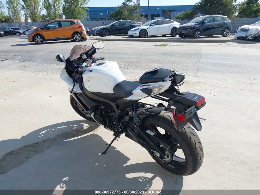 VIN JS1GN7FA9P7100246 2023 SUZUKI GSX-R600