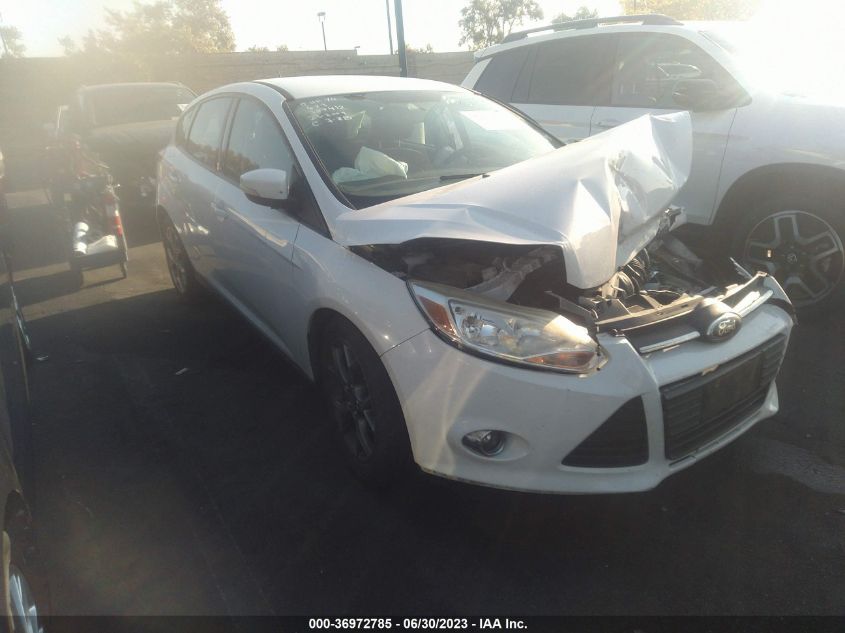 2014 FORD FOCUS SE - 1FADP3K23EL176758