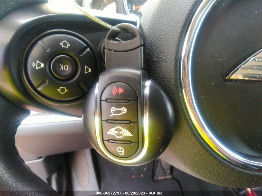 2017 MINI COUNTRYMAN COOPER S WMZYT5C38H3D80697