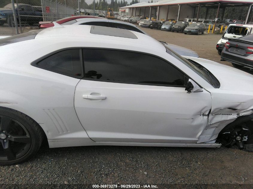 2015 CHEVROLET CAMARO LT - 2G1FE1E30F9307552