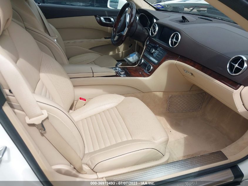 2014 MERCEDES-BENZ SL-CLASS SL 550 - WDDJK7DA1EF026546
