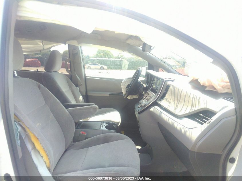 2015 TOYOTA SIENNA LE - 5TDKK3DC0FS578680
