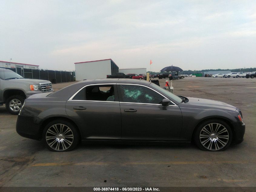 2013 CHRYSLER 300 300S - 2C3CCABT9DH587550
