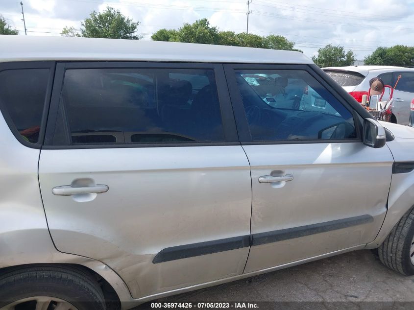 2013 KIA SOUL + - KNDJT2A64D7556271
