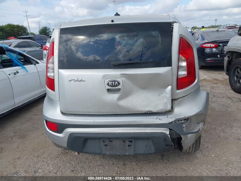 2013 KIA SOUL + - KNDJT2A64D7556271