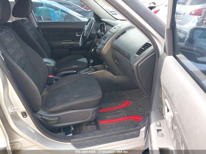 2013 KIA SOUL + - KNDJT2A64D7556271