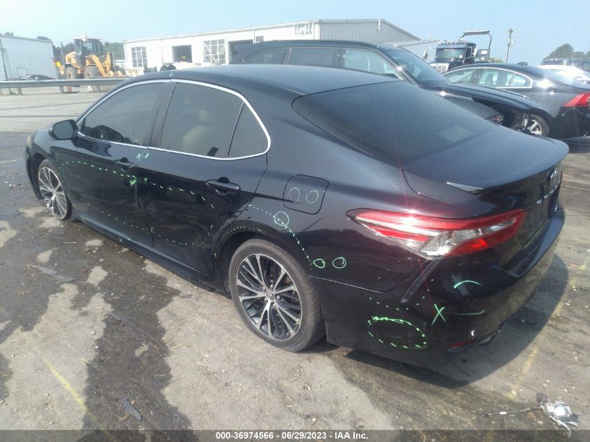 2018 TOYOTA CAMRY LE/SE/XLE/L - JTNB11HK5J3043178