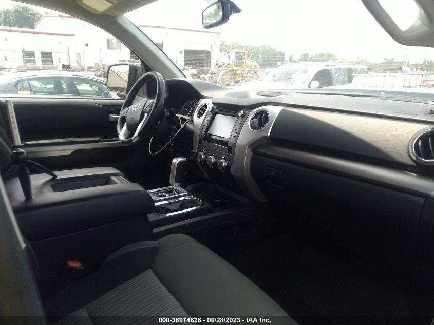 2017 TOYOTA TUNDRA 4WD SR5 - 5TFUW5F15HX651916