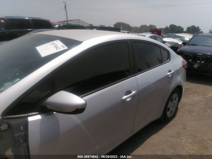 2018 KIA FORTE LX - 3KPFL4A76JE199388