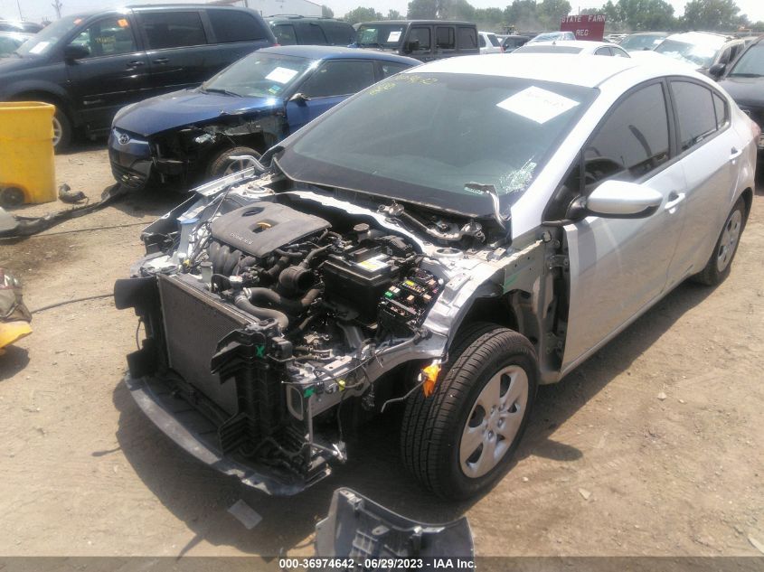2018 KIA FORTE LX - 3KPFL4A76JE199388