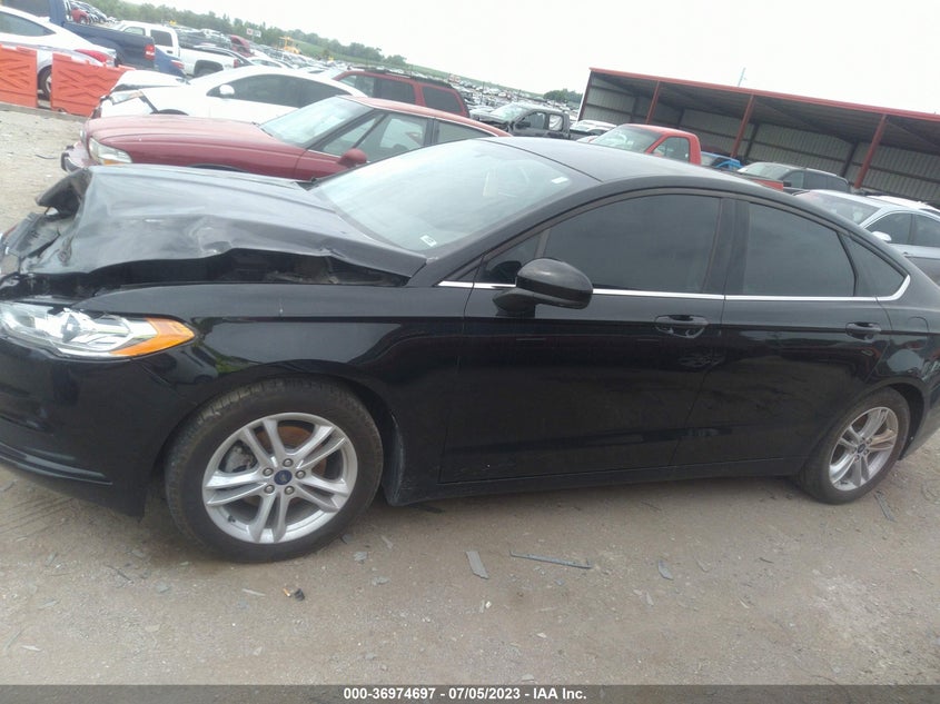 VIN 3FA6P0HD7JR272940 2018 FORD FUSION SE