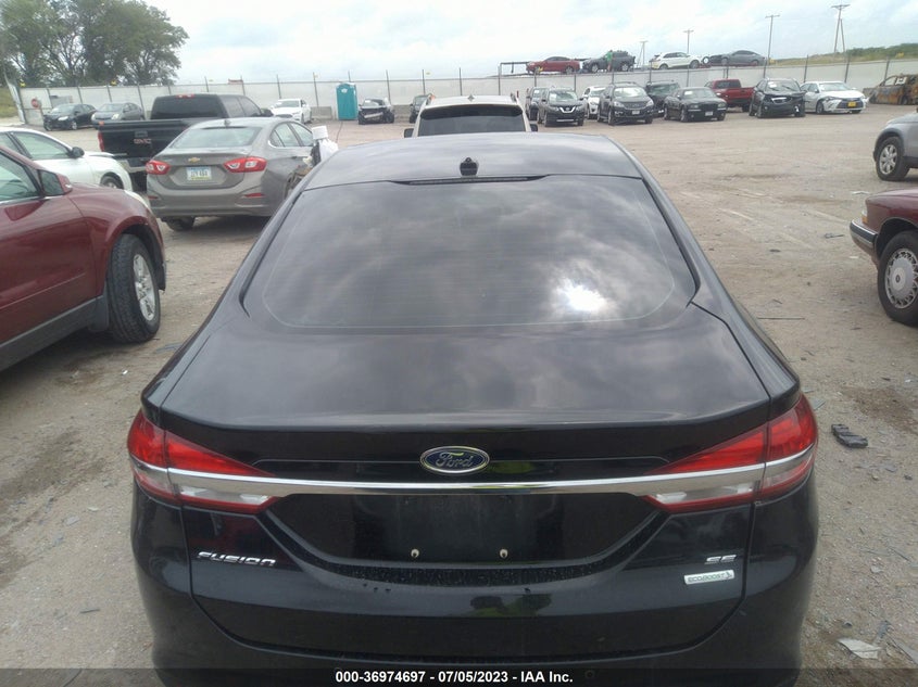 VIN 3FA6P0HD7JR272940 2018 FORD FUSION SE