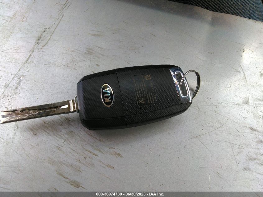 2017 KIA SOUL + - KNDJP3A58H7473479