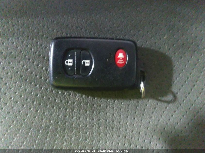 2015 TOYOTA PRIUS FOUR - JTDKN3DU7F0409887